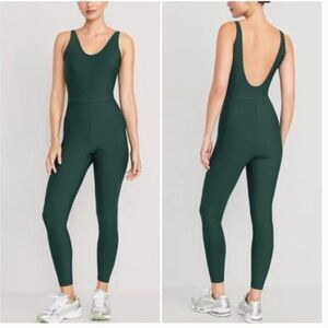 Old Navy Jumpsuit PowerSoft Sleeveless Bodysuit Pine Green Medium NWT